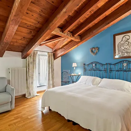 Guest house La Collina Degli Ulivi 4*