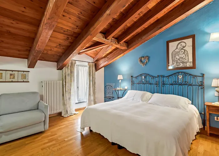 Konukevi La Collina Degli Ulivi 4*