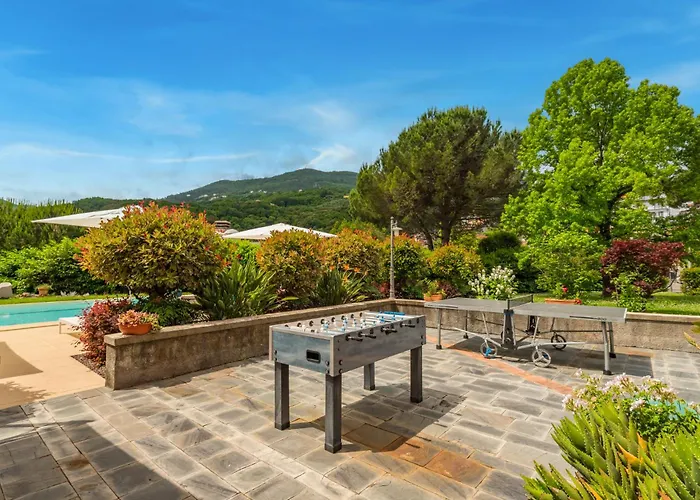 Konukevi La Collina Degli Ulivi 4*